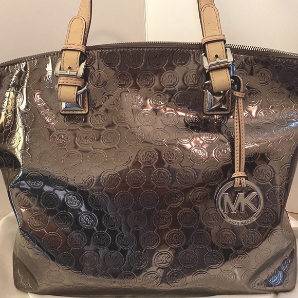 Michael Kors Metallic Tote - Picture 2 of 13